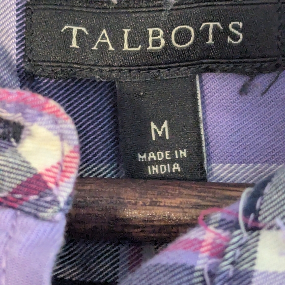 Talbots Purple Plaid Button Down Shirt. Size Medium. 100% Cotton. - Picture 2 of 3